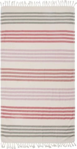 PROTEST PRTMANAPOURI Towel